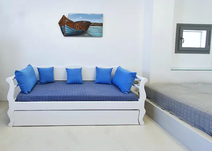 Secret North House *