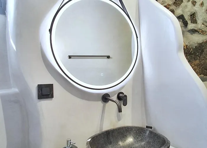 別荘 Secret North House Pýrgos