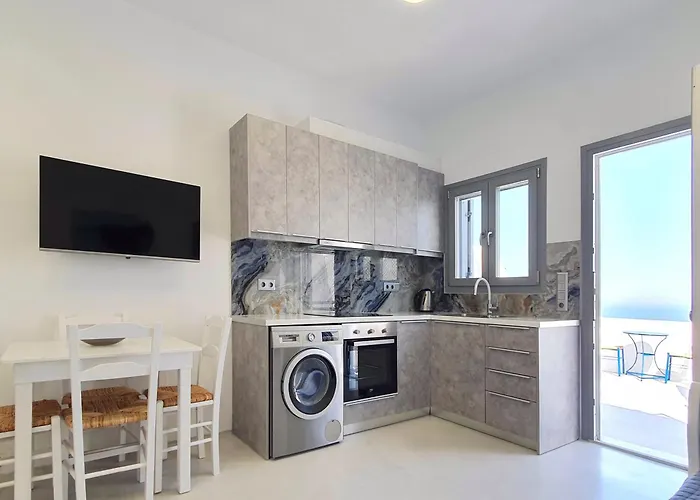 Secret North House * Pýrgos